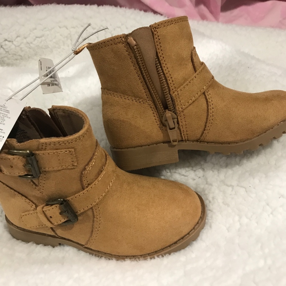 Toddler girl boots size 7 🧡